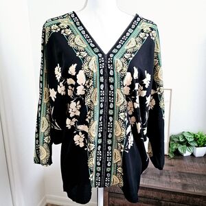 Rose+Olive Vintage Bohemian Floral Black and Green Women's Tunic Top SZ Large
